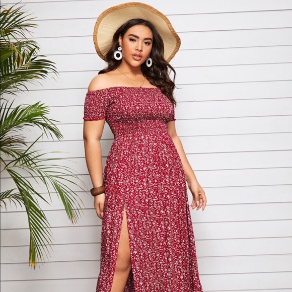 SHEIN Dresses & Skirts - 🌹NWT Shein Floral Off the Shoulder Dress🌹